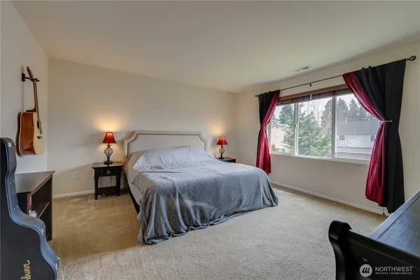 $900,000 | 14025 5th Place West, Everett, WA 98208