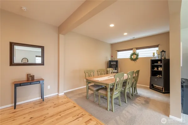 $900,000 | 14025 5th Place West, Everett, WA 98208