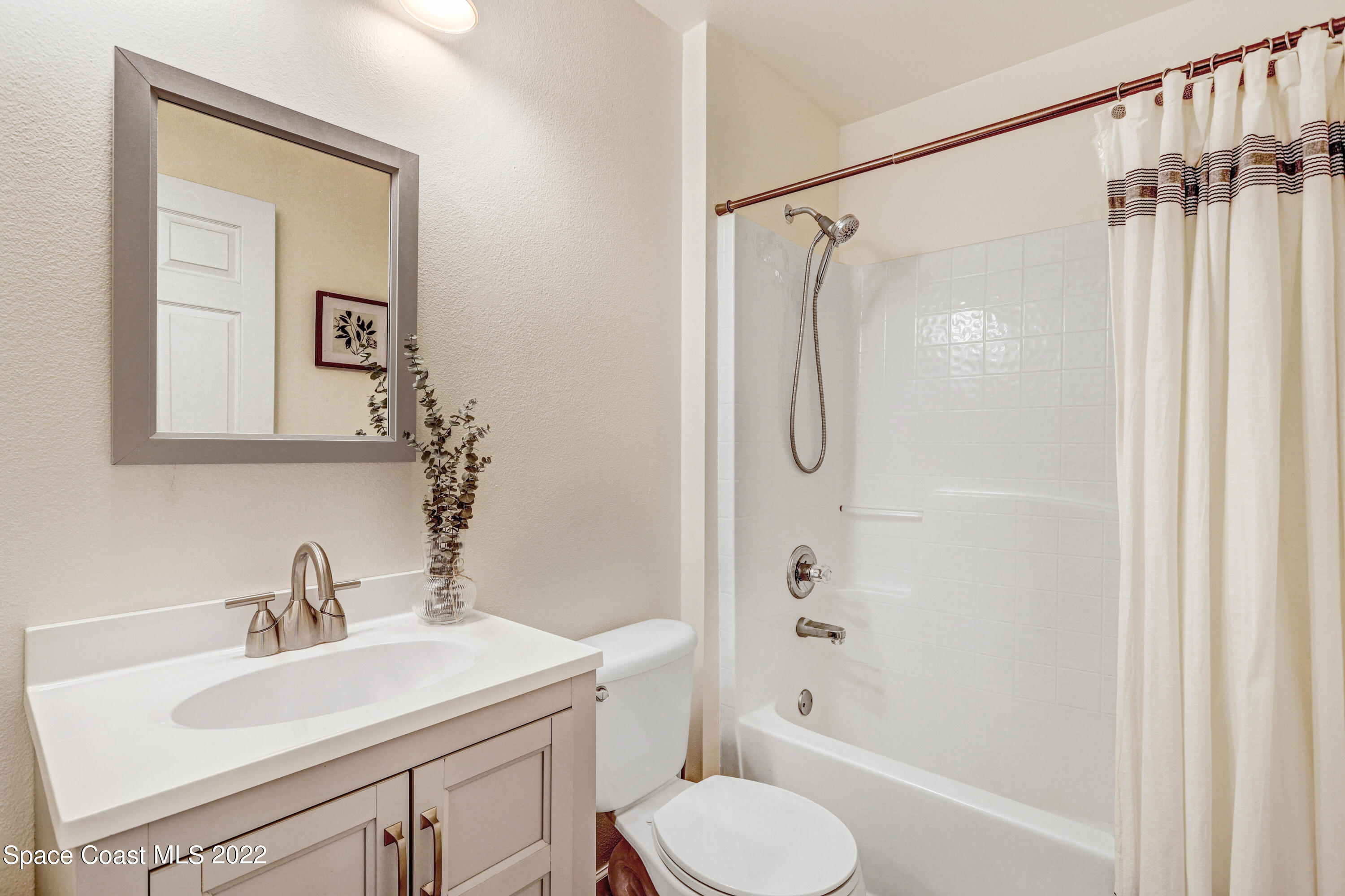 1195 Meadow Lake Road Rockledge, FL 32955 - Photo 24 of 36 Second Bathroom