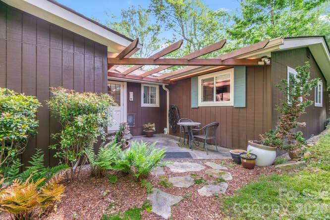 20 Deva Glen Road Asheville, NC 28804 - Photo 31 of 33