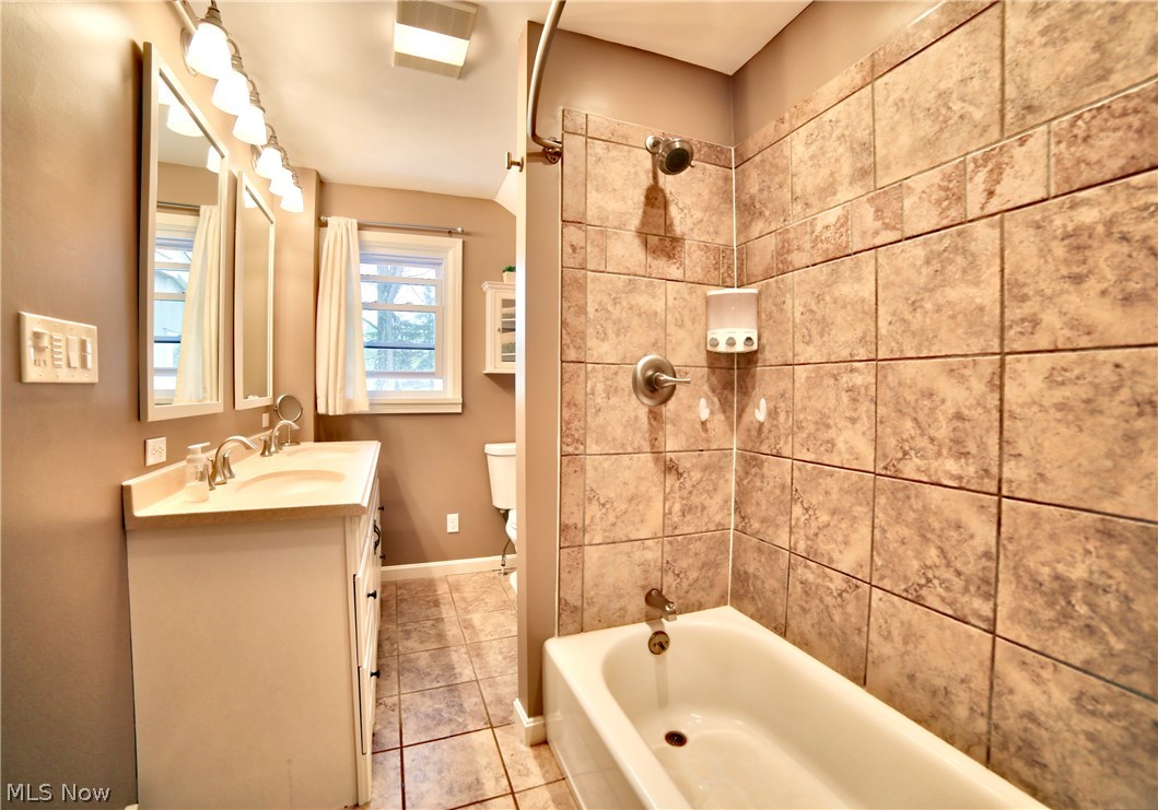 7688 Calvin Road Ravenna, OH 44266 - Photo 11 of 25 Gallery Image 11