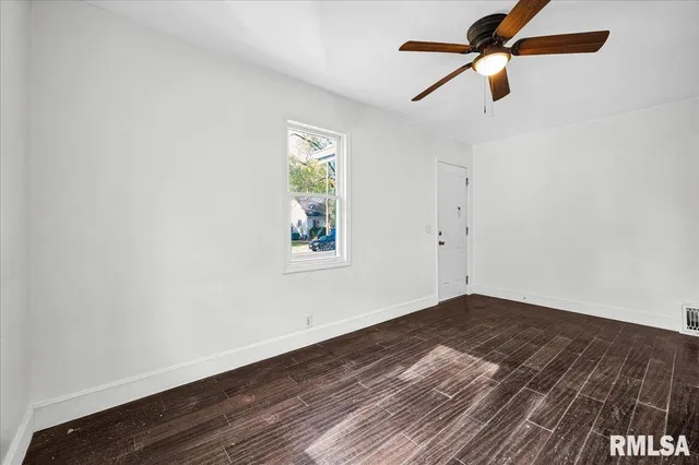 $94,900 | 1328 North Stever Avenue, West Peoria, IL 61604