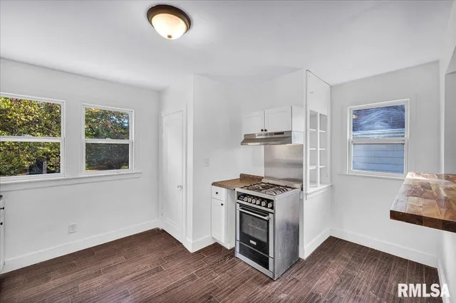 $94,900 | 1328 North Stever Avenue, West Peoria, IL 61604