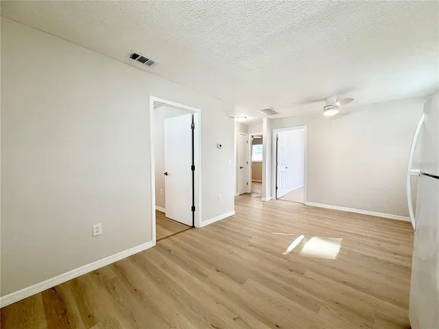 $1,500 | 5828 Gulf Drive, New Port Richey, FL 34652