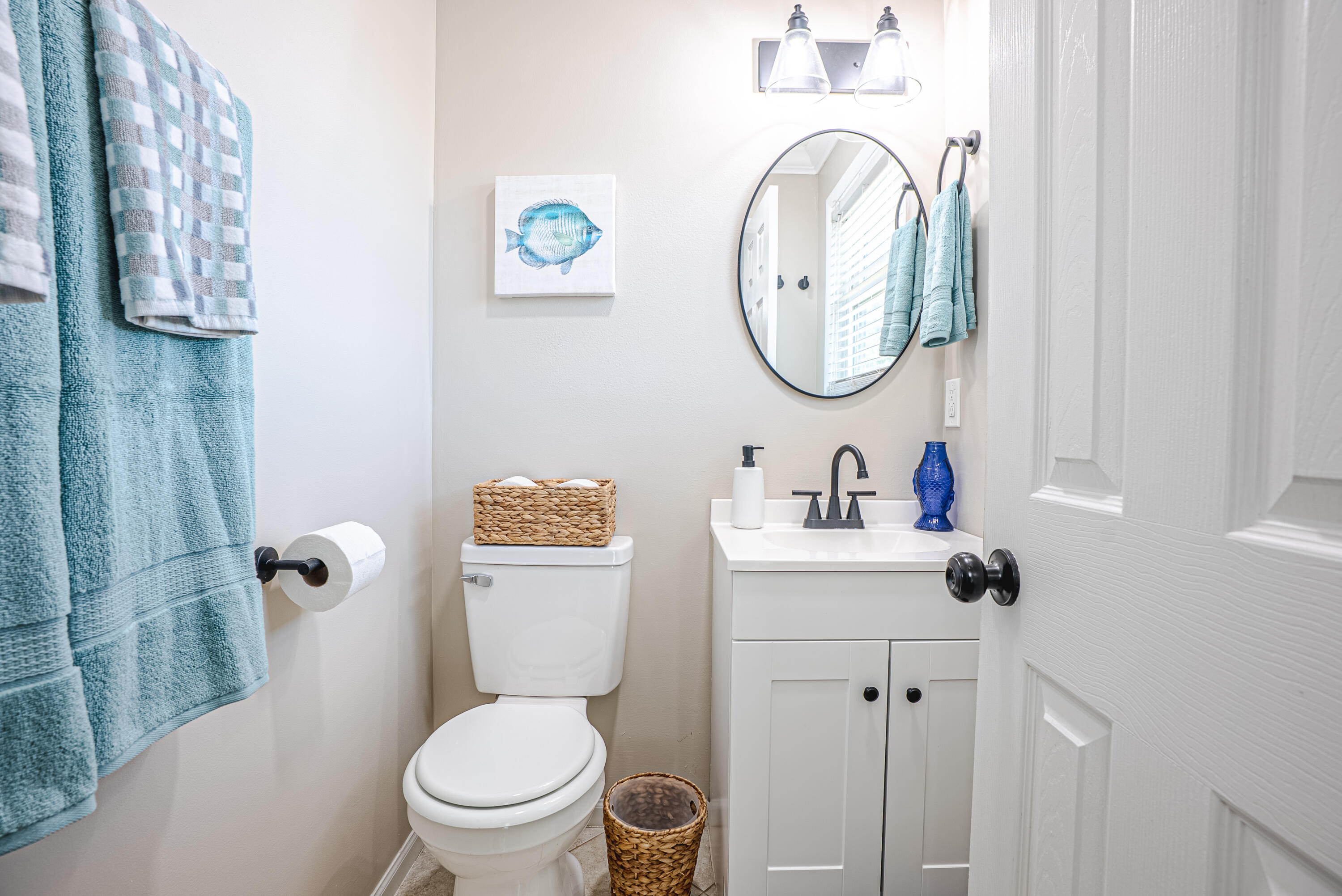 3015 Stanford Road Panama City, FL 32405 - Photo 26 of 62 Half Bathroom