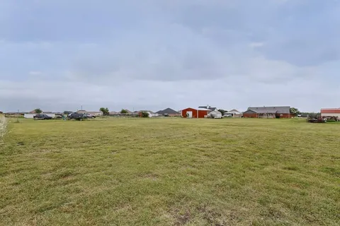 a view of outdoor space yard and a house