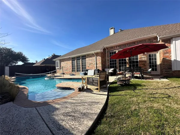 $3,195 | 740 Bonnie Court, Murphy, TX 75094