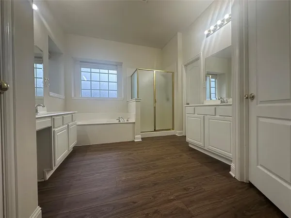 $3,195 | 740 Bonnie Court, Murphy, TX 75094