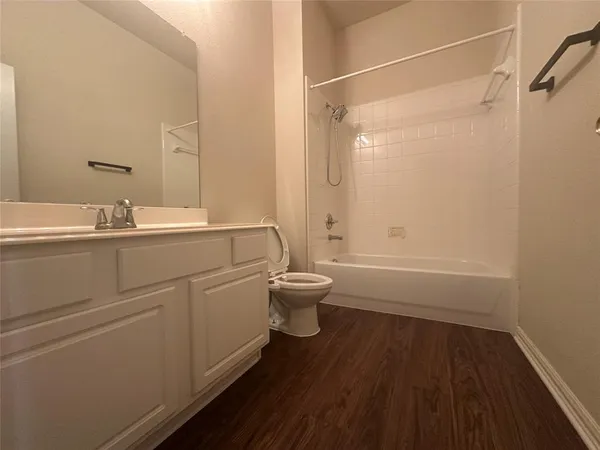 $3,195 | 740 Bonnie Court, Murphy, TX 75094