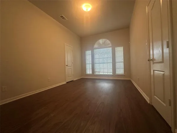 $3,195 | 740 Bonnie Court, Murphy, TX 75094