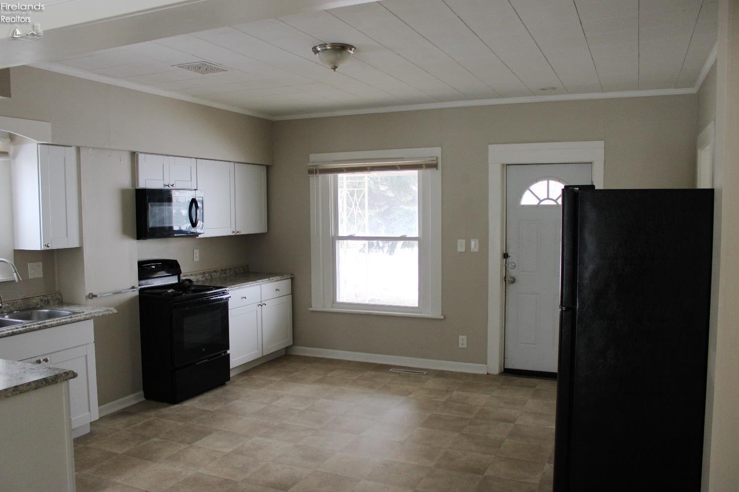 8215 Portland Road Castalia, OH 44824 - Photo 6 of 18 Gallery Image 6