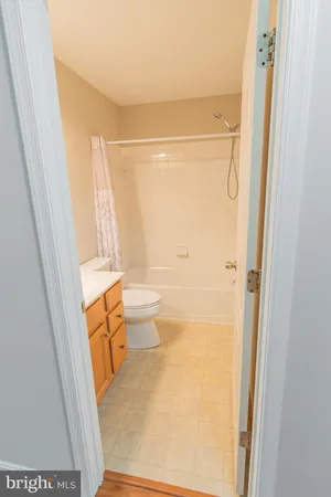 $2,600 | 15183 Sage Run Road, Haymarket, VA 20169