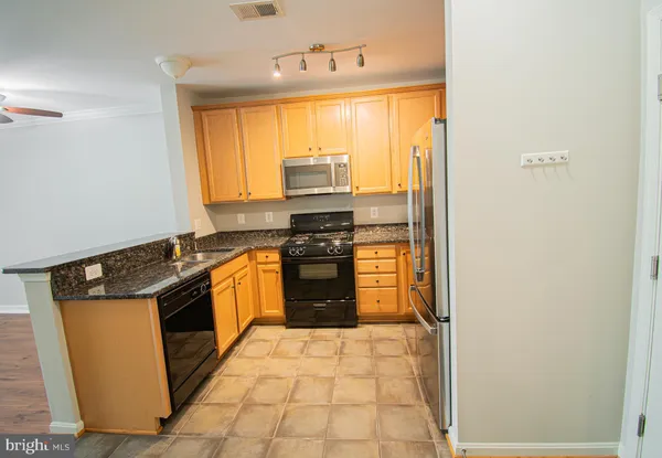 $2,600 | 15183 Sage Run Road, Haymarket, VA 20169