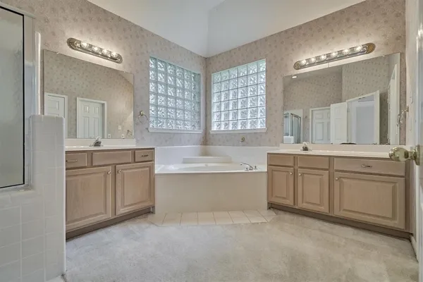 $2,600 | 3427 Lost Oak Drive, Spring, TX 77388