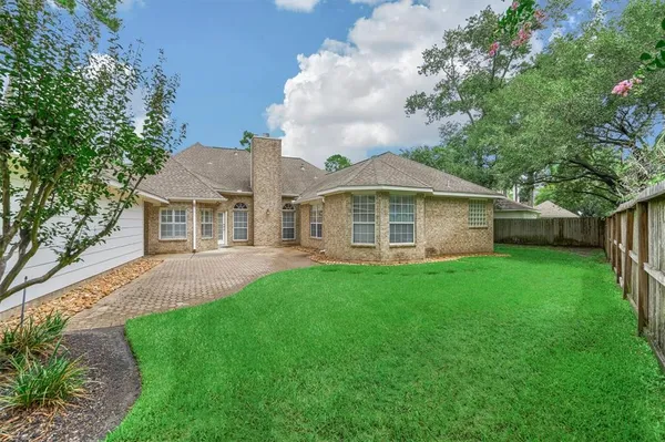 $2,600 | 3427 Lost Oak Drive, Spring, TX 77388