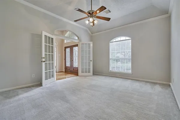 $2,600 | 3427 Lost Oak Drive, Spring, TX 77388