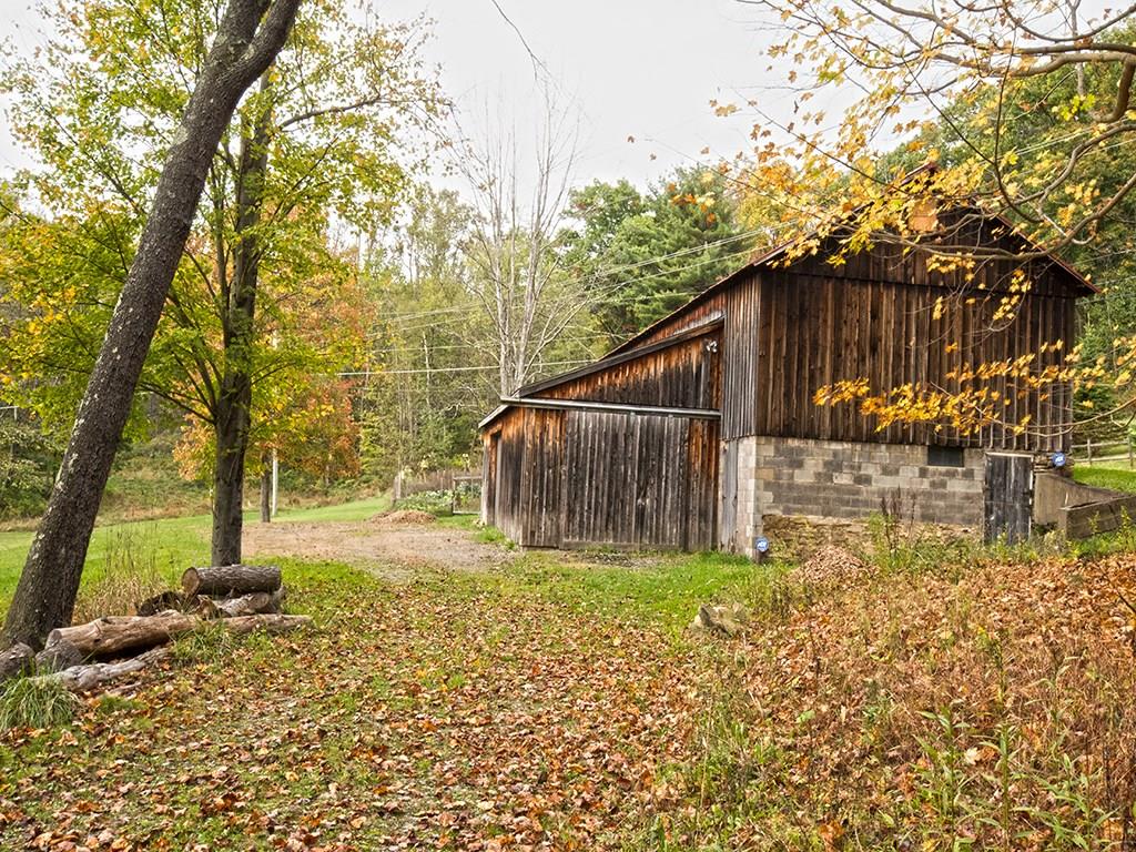 327 Orme Road Ligonier, PA 15658 - Photo 24 of 25 Plenty of storage for tractors, kayaks, SUVs and all your toys!