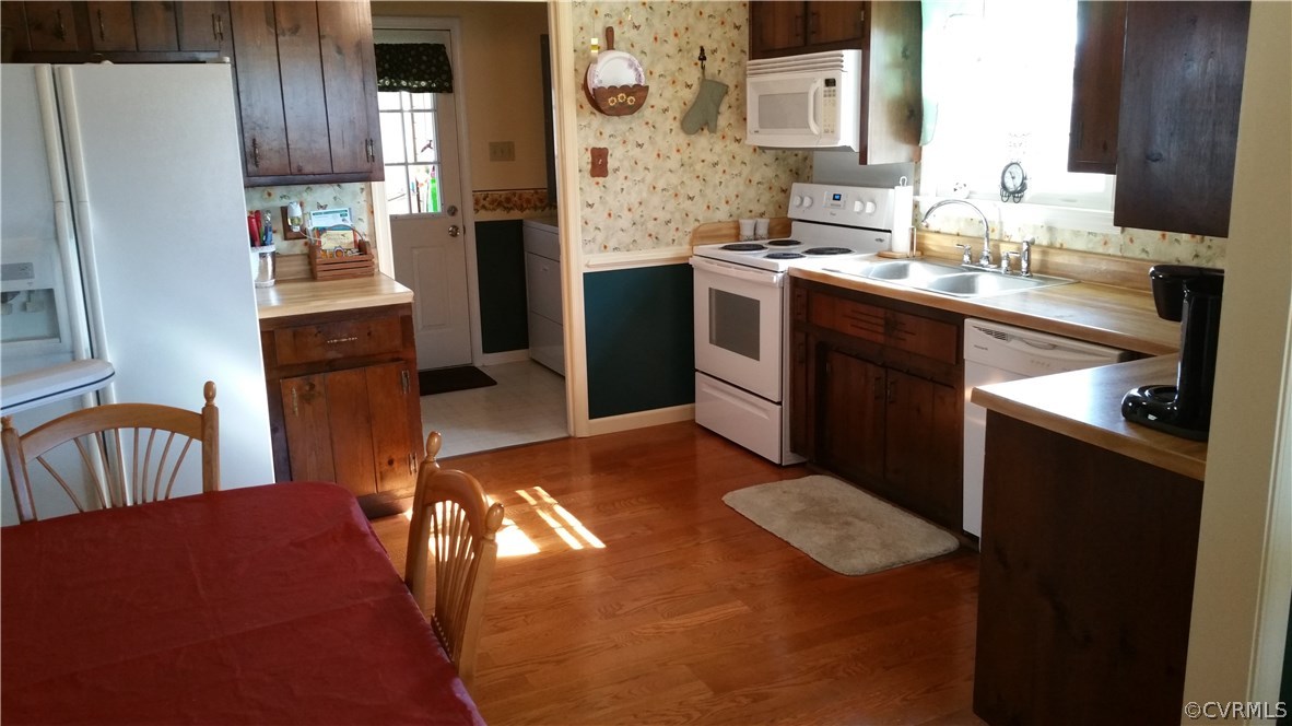 5110 Hickory Road Petersburg, VA 23803 - Photo 8 of 15 Gallery Image 8