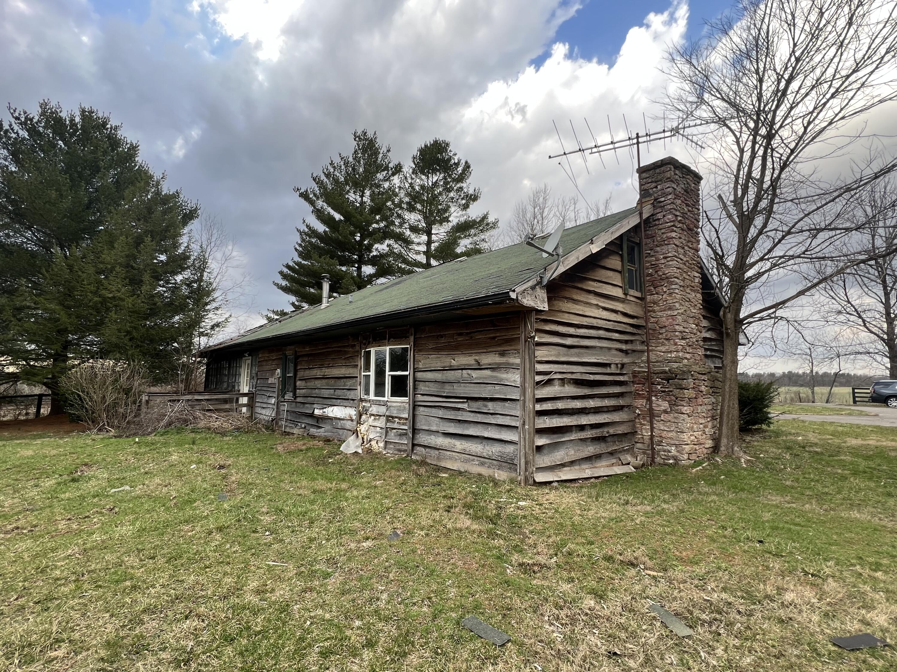 510 Collins Road Paris, KY 40361 - Photo 15 of 36 Photo Feb 23 2023, 4 23 10 PM
