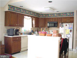 124 Bridle View Way Souderton, PA 18964 - Photo 4 of 5 Gallery Image 4