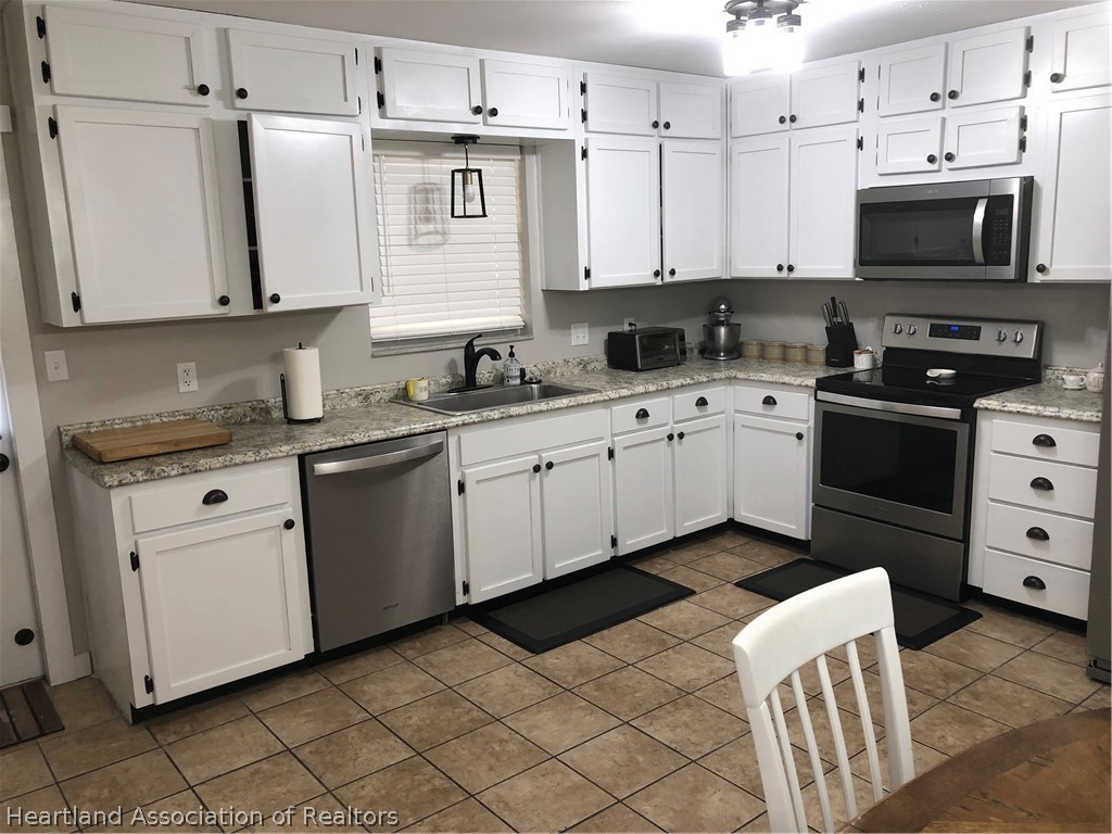 1146 Stenstrom Road Wauchula, FL 33873 - Photo 10 of 16 Gallery Image 10