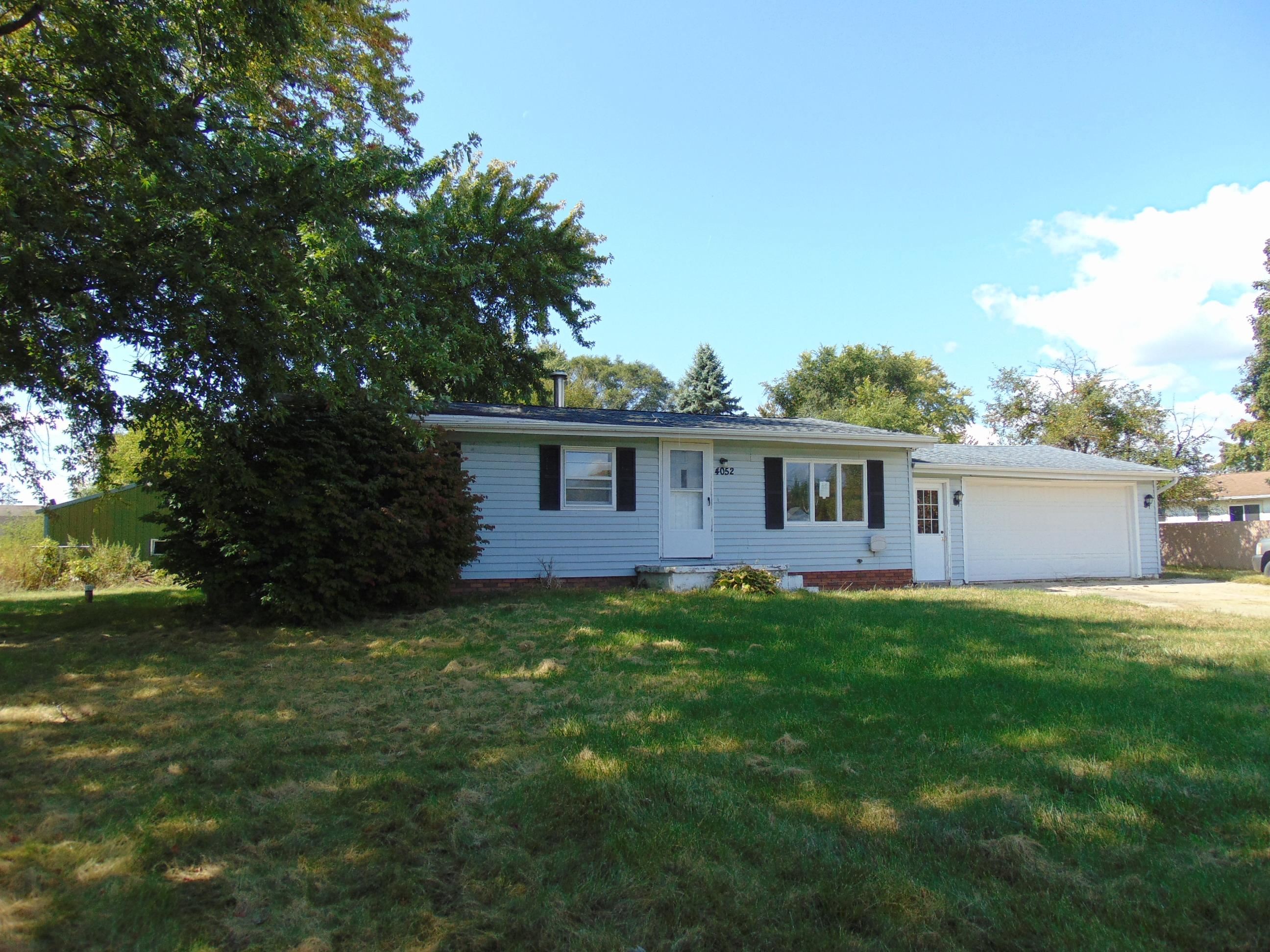 4052 South Shepherd Road Mount Pleasant, MI 48858 - Photo 2 of 15 1938650-c1e0eaf7-a62b-438c-9bcc-3f6cb7343e14.JPG