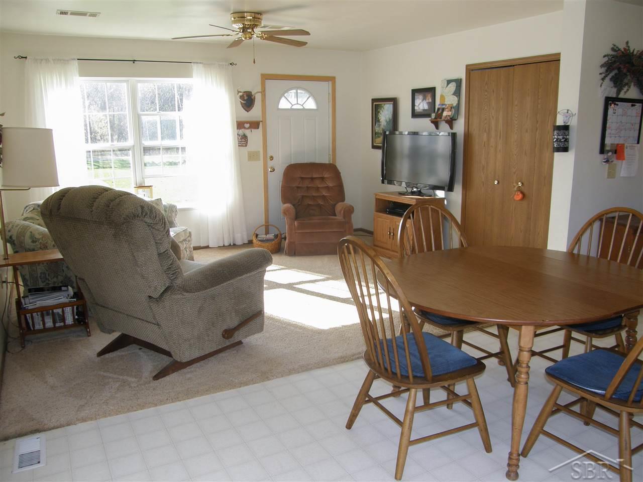 13346 West Harris Road Chesaning, MI 48616 - Photo 9 of 18 31307169-8.JPG
