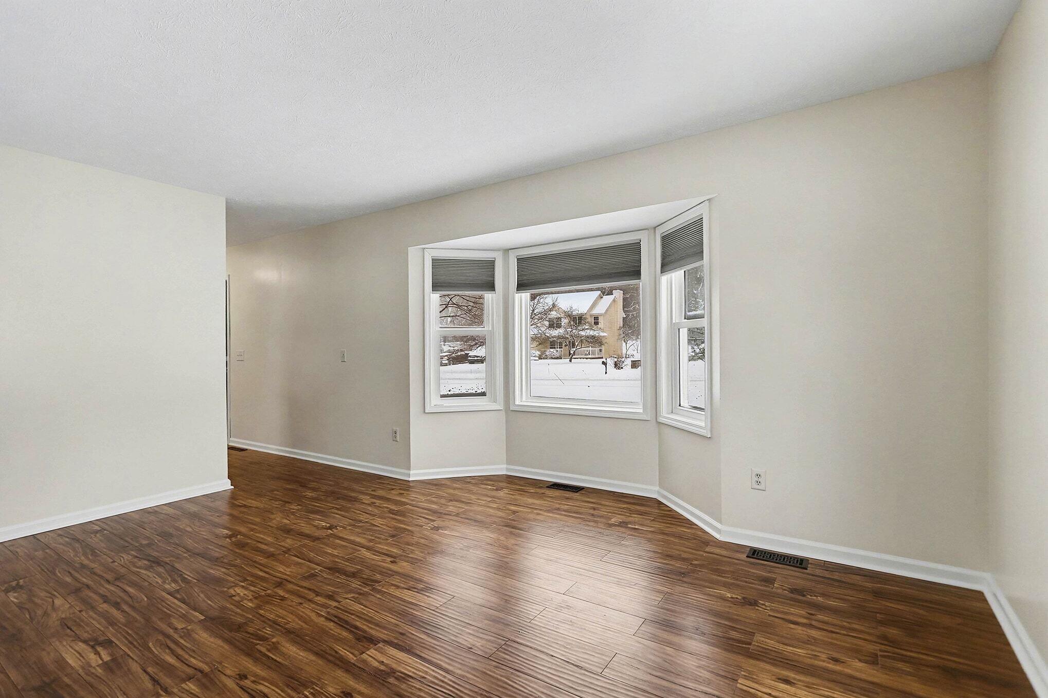 8155 Interlochen Street Kalamazoo, MI 49009 - Photo 5 of 35 005__mg_5892_914