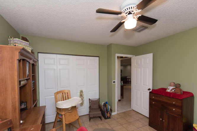 5527 2nd Road Lake Worth, FL 33467 - Photo 9 of 16 BR 3