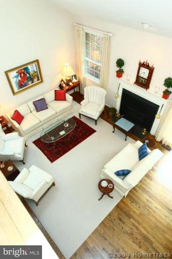4 Brookland Ridge Road Lutherville-Timonium, MD 21093 - Photo 4 of 15 Living Room #3