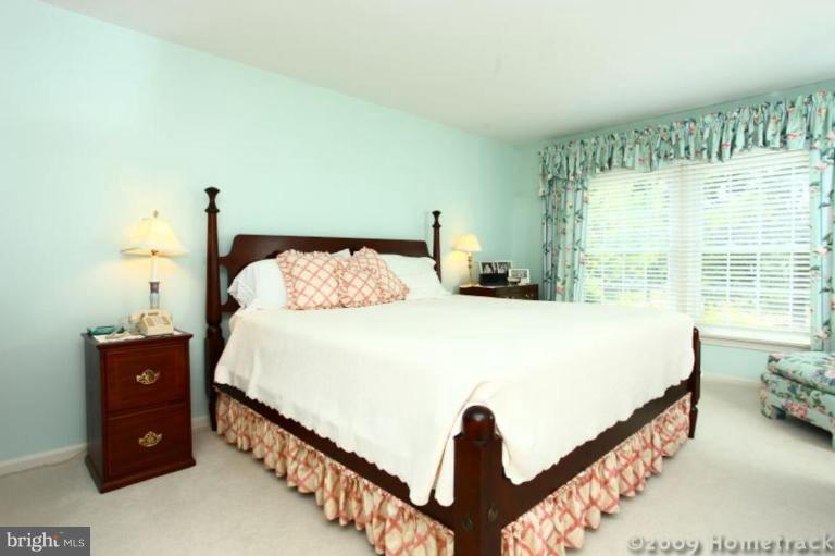 4 Brookland Ridge Road Lutherville-Timonium, MD 21093 - Photo 10 of 15 Master Bedroom