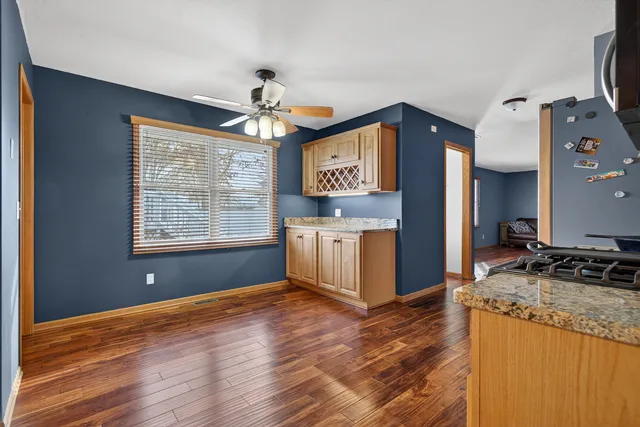 $320,000 | 295 Vita Lane, Braidwood, IL 60408