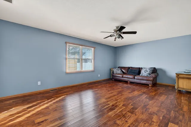 $320,000 | 295 Vita Lane, Braidwood, IL 60408