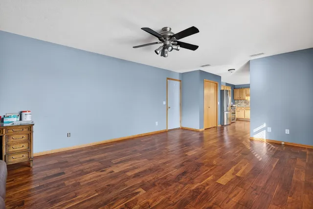 $320,000 | 295 Vita Lane, Braidwood, IL 60408