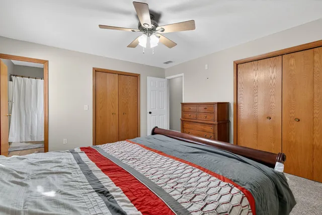 $320,000 | 295 Vita Lane, Braidwood, IL 60408