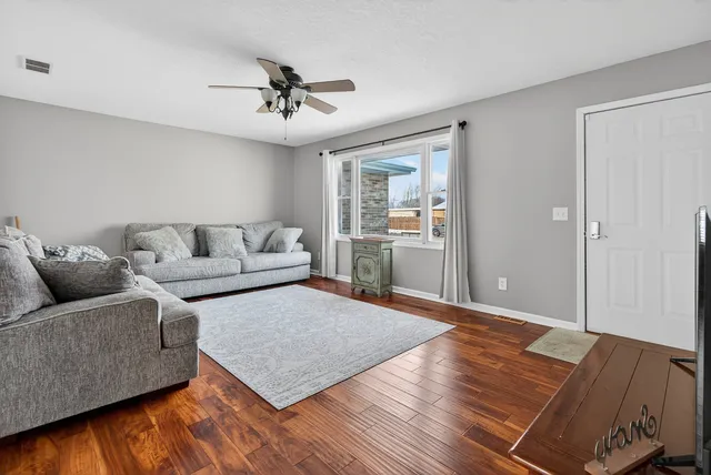 $320,000 | 295 Vita Lane, Braidwood, IL 60408