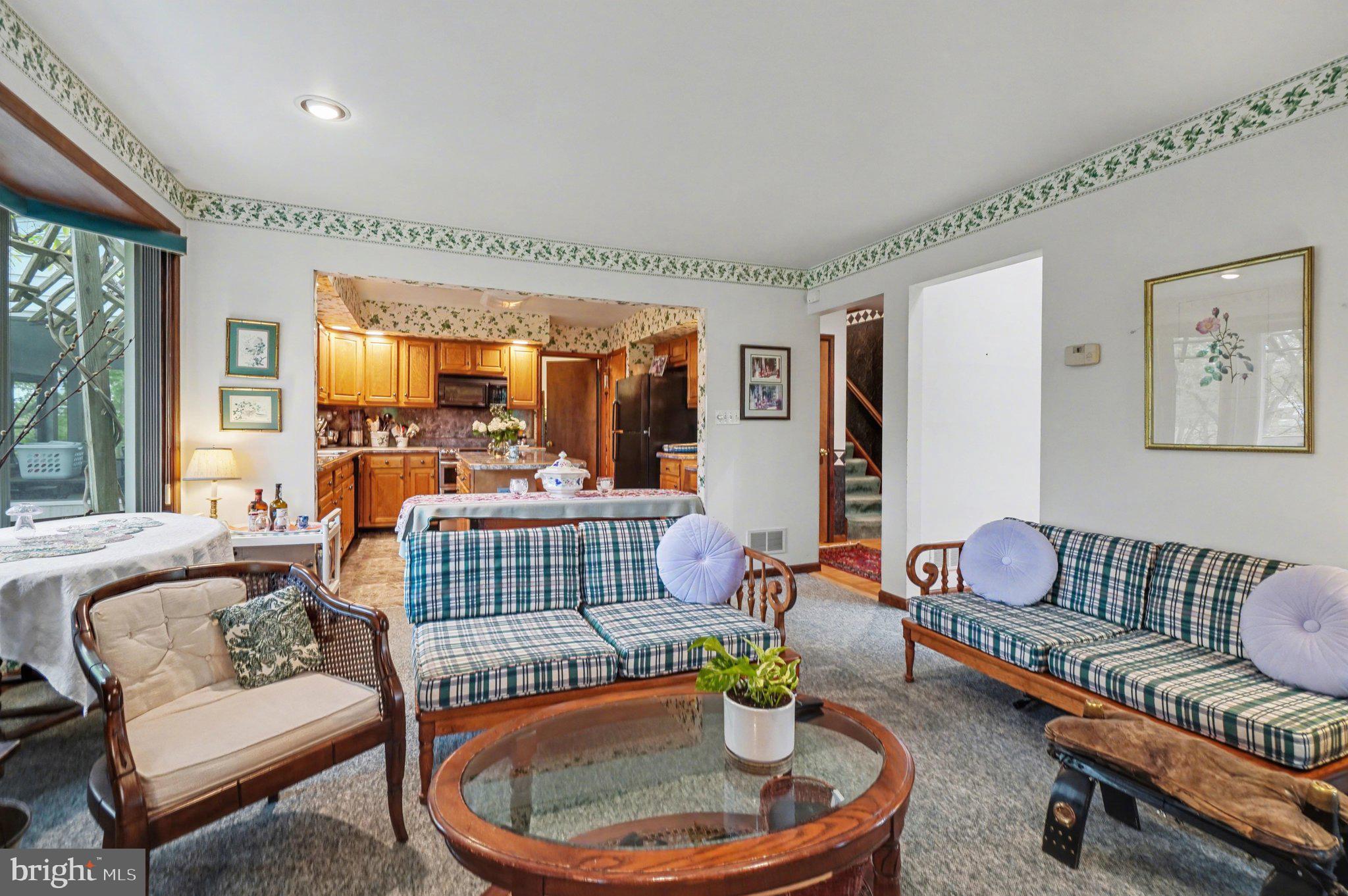 212 Sheep Hill Road Schaefferstown, PA 17073 - Photo 7 of 57