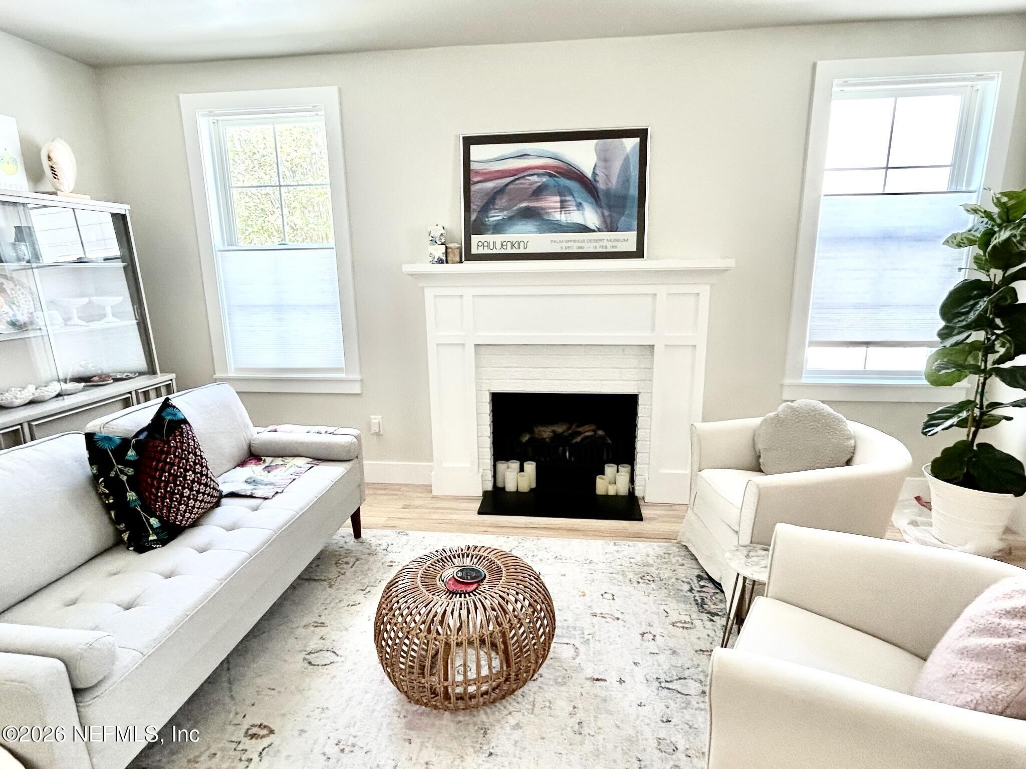 1011 Inwood Terrace Jacksonville, FL 32207 - Photo 5 of 56 IMG_7076