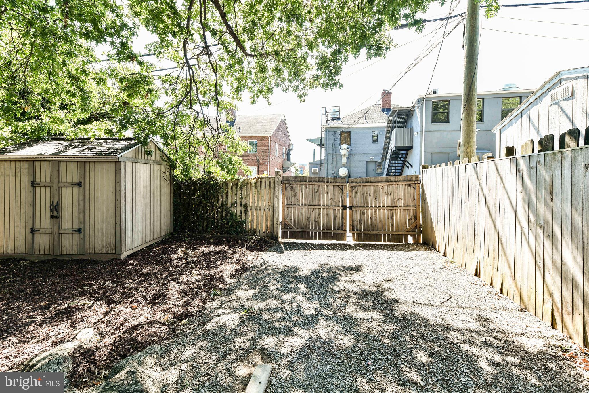 3210 9th Street South Arlington, VA 22204 - Photo 23 of 26 a view of a backyard of the house