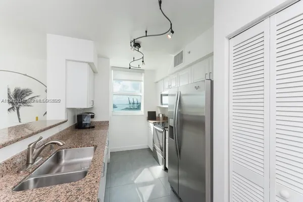 $5,000 | 90 Alton Road, Unit 1502, Miami Beach, FL 33139