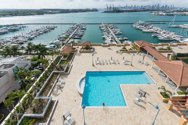 $5,000 | 90 Alton Road, Unit 1502, Miami Beach, FL 33139