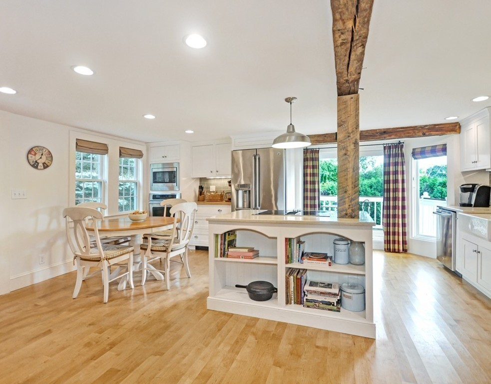 429 Hill Road Boxborough, MA 01719 - Photo 5 of 26