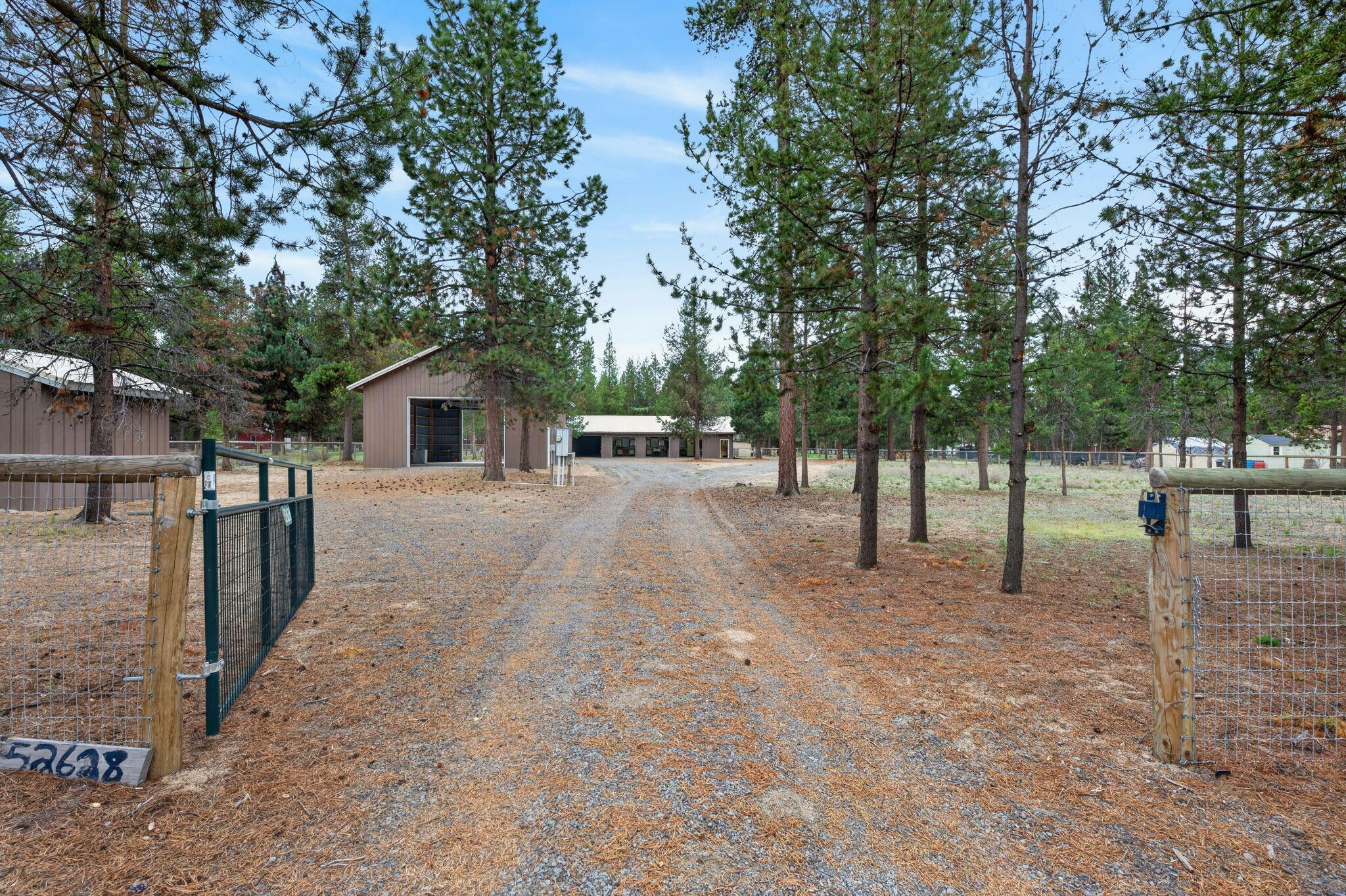 52628 Ammon Road La Pine, OR 97739 - Photo 2 of 37 52628-Ammon-Rd-La-Pine-OR-97739-134