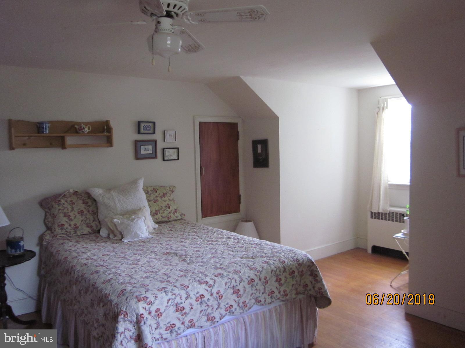 7041 Ridge Road Frederick, MD 21702 - Photo 16 of 31 Bedroom 2