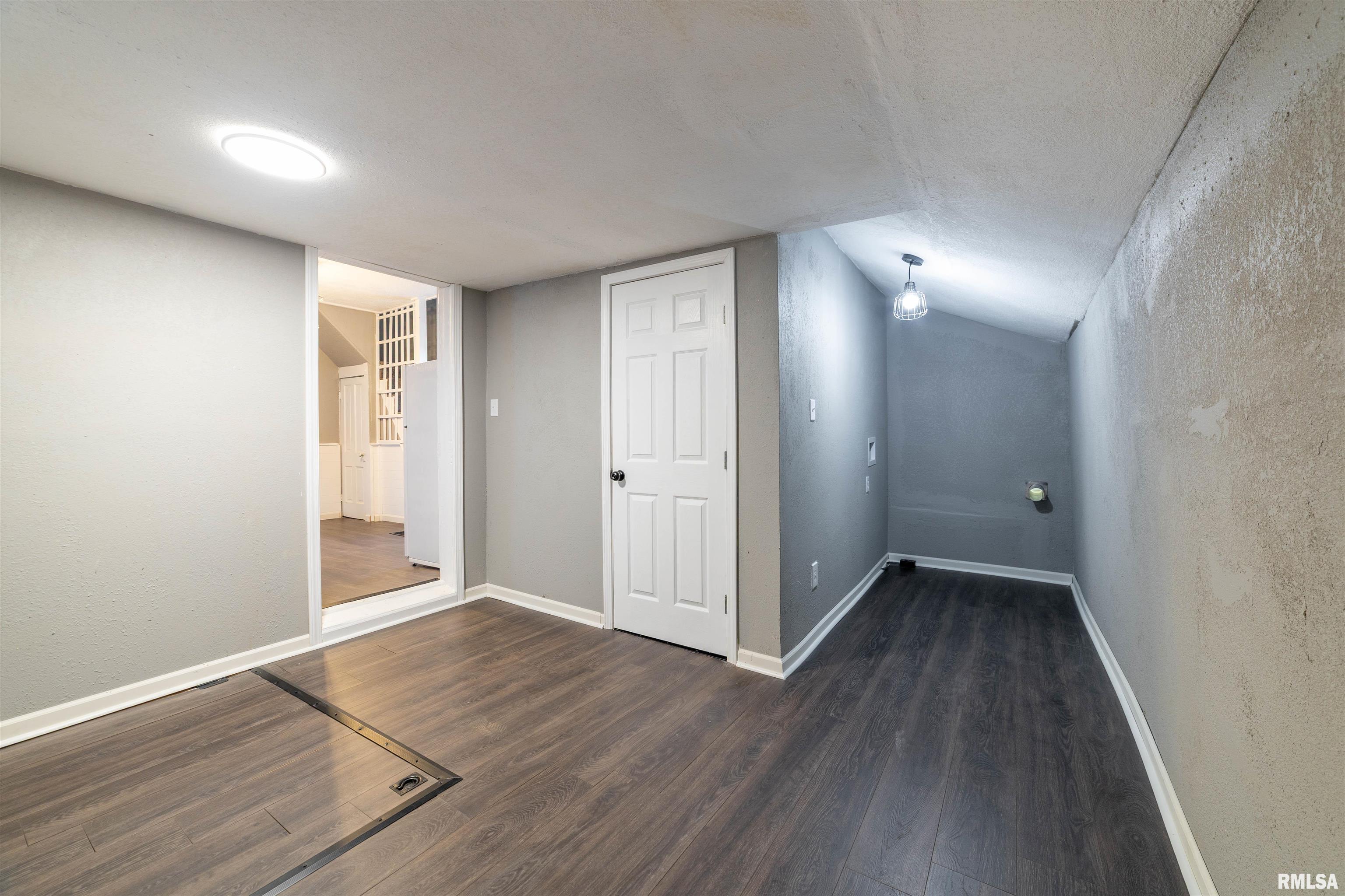 509 Harrison Street Quincy, IL 62301 - Photo 17 of 31