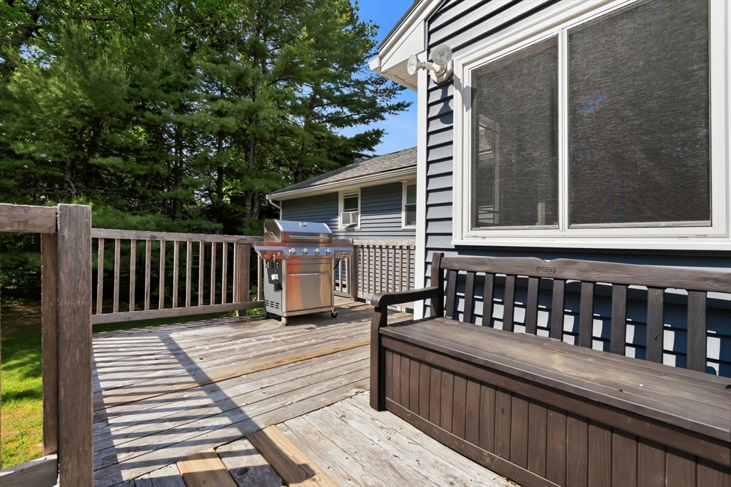 79 Martin Road Reading, MA 01867 - Photo 35 of 42