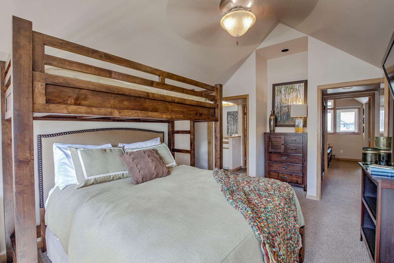 2027 Soda Ridge Road, Unit 1929 Keystone, CO 80435 - Photo 19 of 44 Gallery Image 19