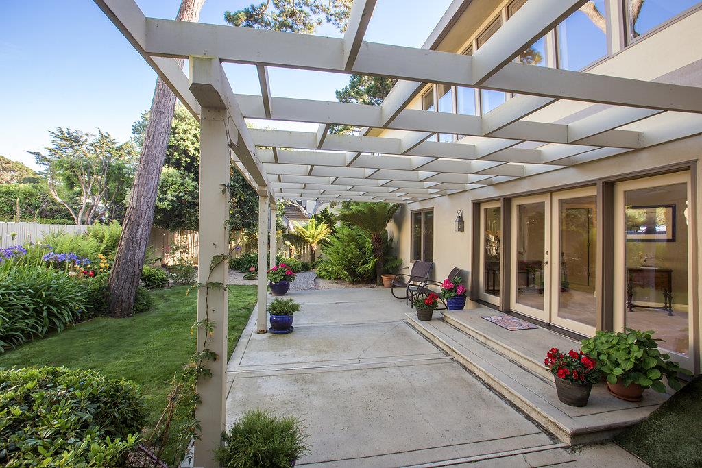 1003 Rodeo Road Pebble Beach, CA 93953 - Photo 20 of 24