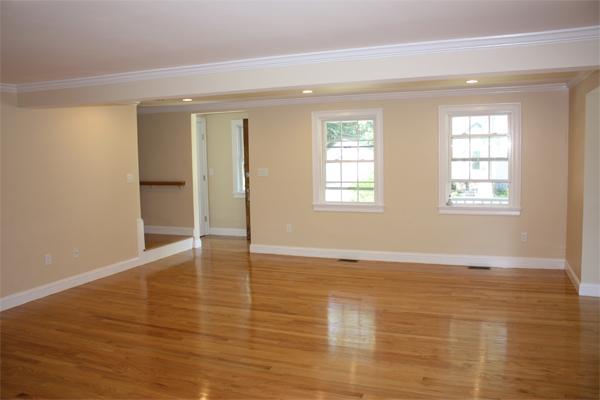 52 Warwick Road Newton, MA 02465 - Photo 4 of 4