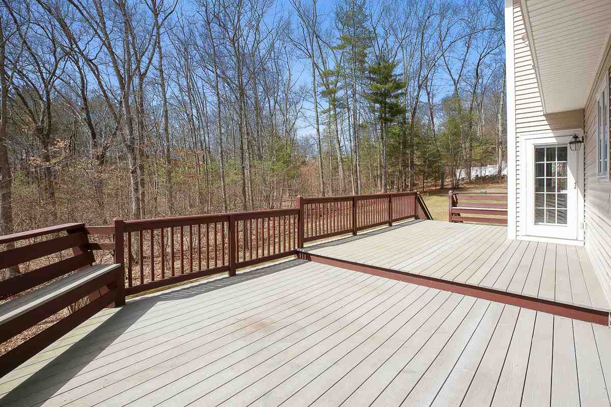 12 Appleton Road Windham, NH 03087 - Photo 18 of 40
